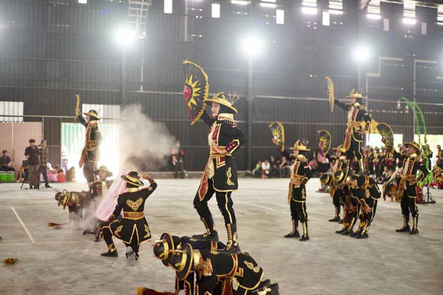 Lomba Kreasi Baris Berbaris...
