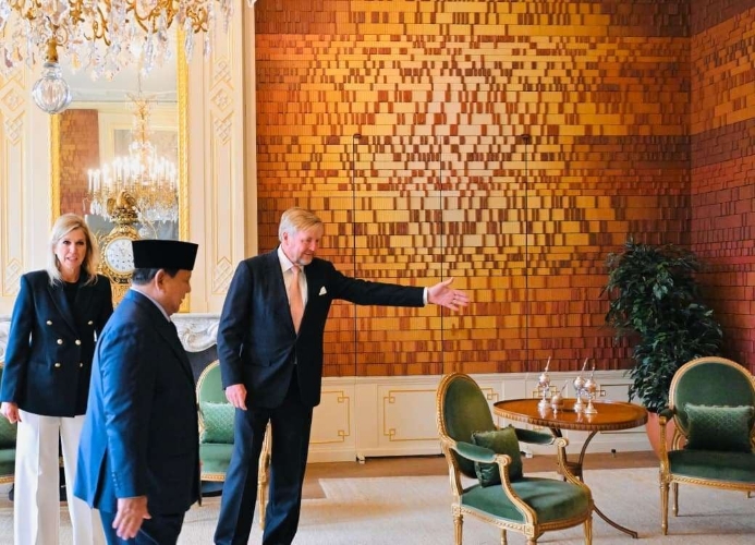 Belanda Mengembalikan Fosil dan Artefak Indonesia Belanda Mengembalikan Fosil dan Artefak Indonesia