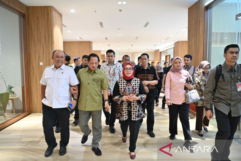 Pemerintah Segera Tindak Lanjuti Penanganan KLB Program MBG