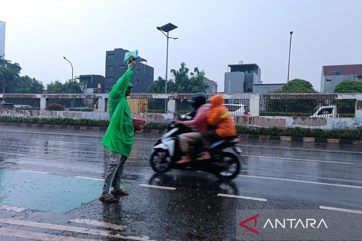 Cuaca Jakarta Hari Ini Diprediksi Akan Hujan Siang Hingga Sore