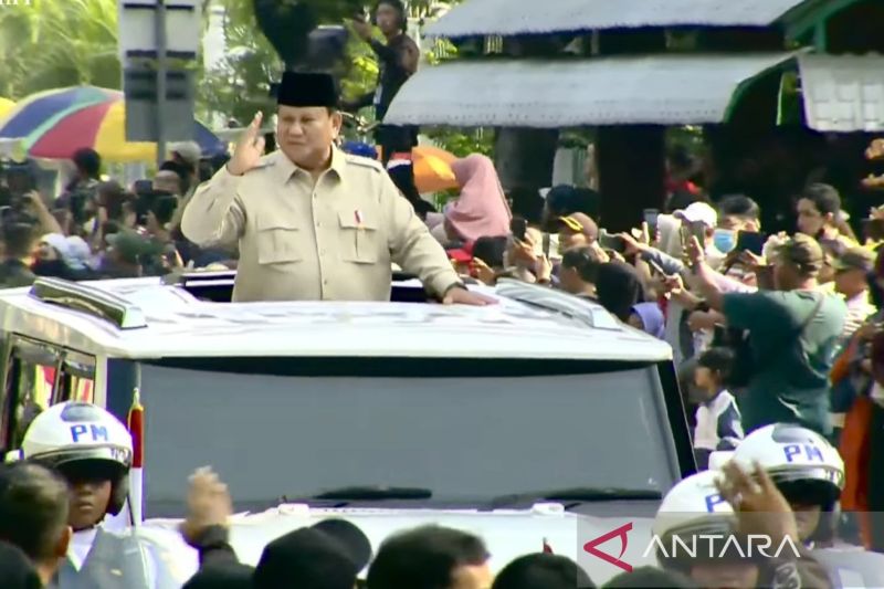 Presiden Prabowo Memimpin Upacara HUT ke-80 TNI di Monas