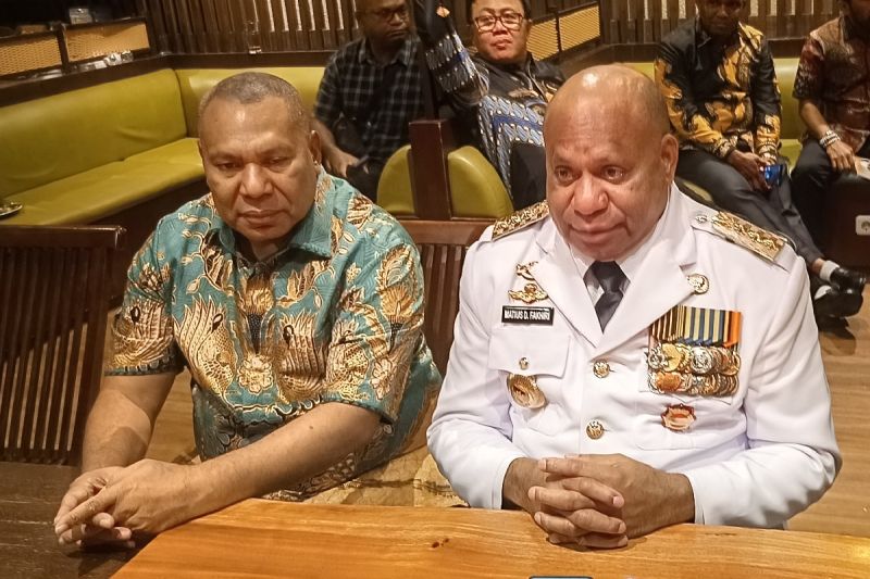 Gubernur Papua Mathius Fakhiri Utamakan Pembangunan SDM Melalui Pendidikan dan Kesehatan