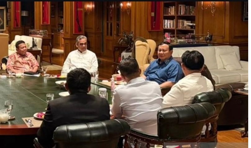 Malam Minggu, Prabowo Mengundang Ketua MPR dan Kepala BIN ke Hambalang