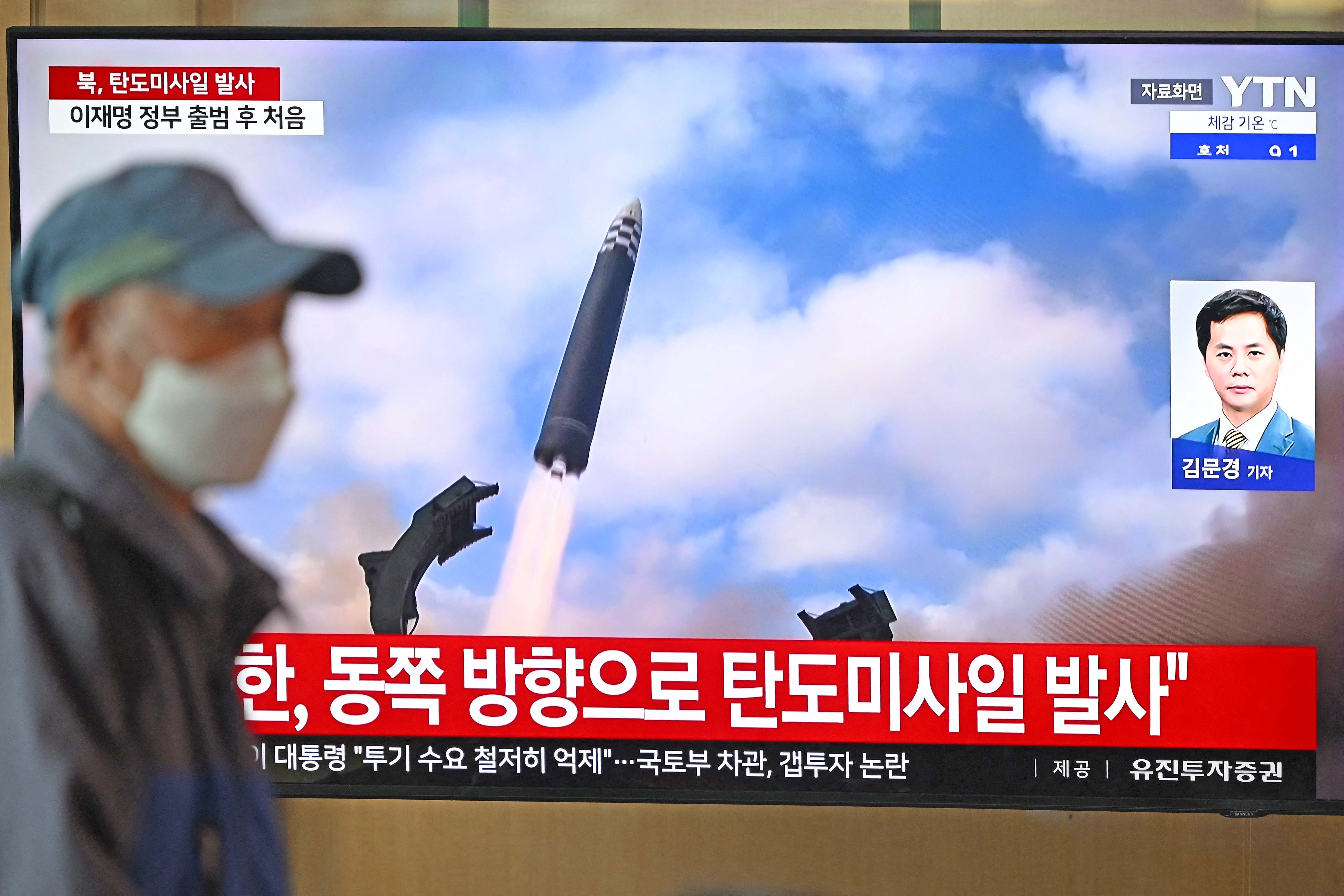 Korea Utara Meluncurkan Beberapa Rudal Balistik