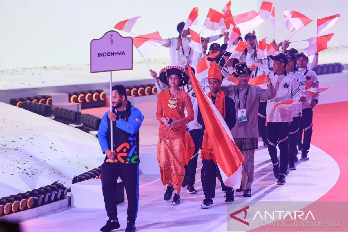 Busana Mandailing dan Batak Karo Memperindah Pembukaan AYG 2025 di Bahrain