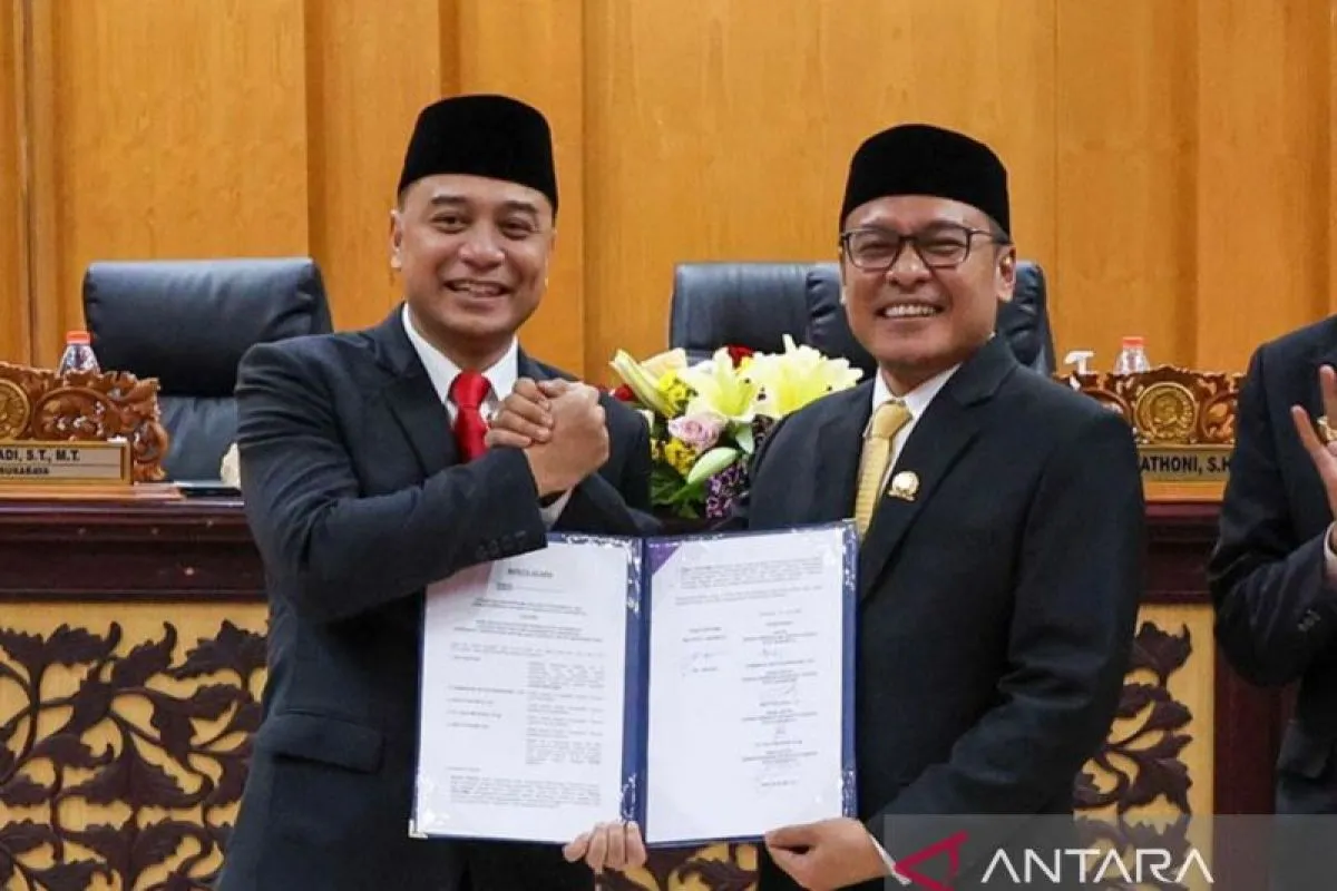 DPRD Meminta Agar Isu Kesalahan Ucap Wali Kota Surabaya di Medsos Tidak Diperbesar.