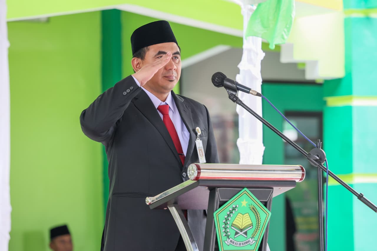Pimpin Upacara HAB ke-80 di Rembang, Wagub Jateng Tegaskan Penguatan Sinergi Kemenag hingga Daerah