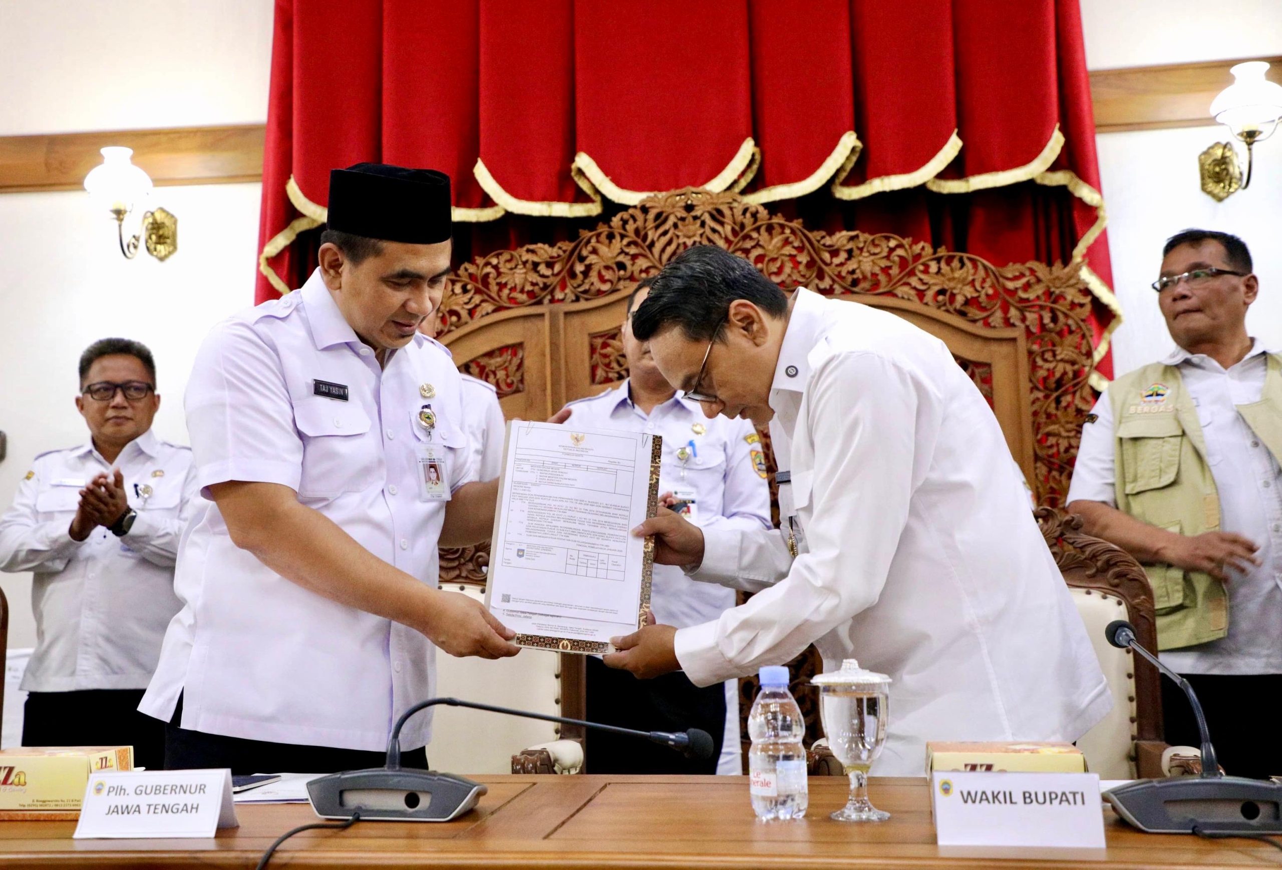 Wabub Pati Jadi Plt Bupati, Taj Yasin Minta Chandra Pastikan ASN Solid dan Pelayanan Masyarakat Tetap Berjalan