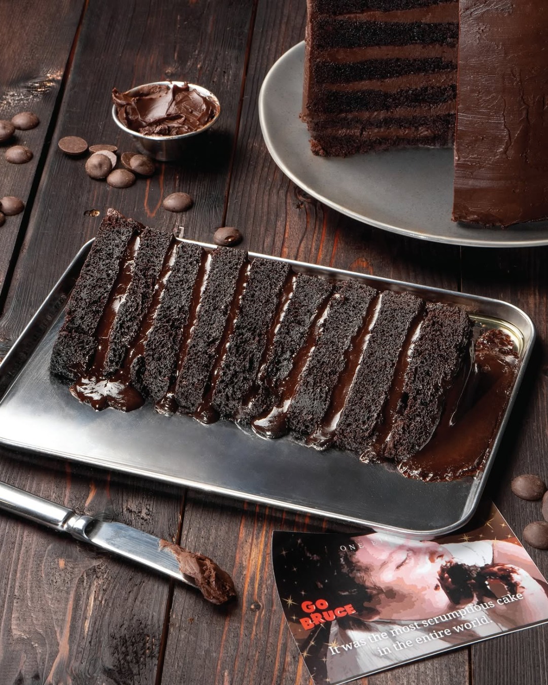 5 Dark Fudgy Chocolate “Matilda” Cake di Jakarta & Sekitarnya