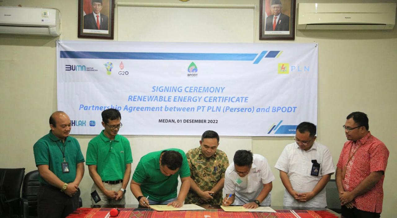 Pakai REC PLN, Danau Toba Jadi Destinasi Pariwisata Berbasis Energi Hijau Pertama di Indonesia