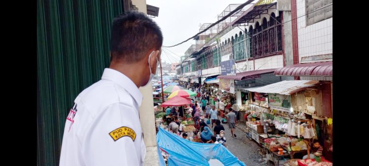 Suwarno Dirut PUD Pasar Medan (Foto : Romulo Sinaga)