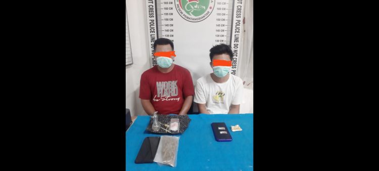Kedua Pelaku, Bernad Robertson Siahaan alias Bernad dan Maruli Tua Purba beserta barang bukti