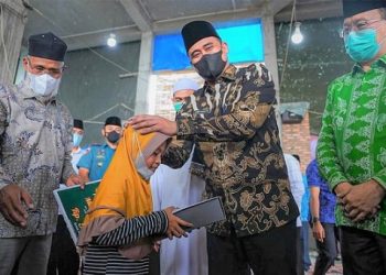 Bobby Nasution Walikota Medan bersama Ketua DPRD Medan, Hasyim yang hadir di Masjid Silaturahmi saat Safari Ramadhan. (Foto Ist)