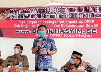Hasyim saat menggelar menggelar sosialisasi Perda (Sosper) ke IV Tahun 2022 produk hukum Pemko Medan No 4, Tahun 2012 tentang Sistem Kesehatan Kota Medan. (Foto Ist)