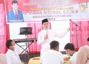 Wakil Ketua DPRD Medan H Ihwan Ritonga SE saat sosialisasi ke V Tahun 2022 produk hukum Pemko Medan Perda No 3 Tahun 2014 tentang Kawasan Tanpa Rokok (KTR). (Foto Ist)
