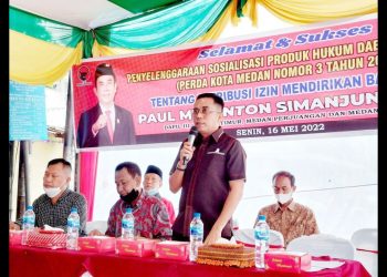 Anggota DPRD Medan Paul Mei Anton Simanjuntak (PDI P) sosialisasi ke V Tahun 2022 produk hukum Pemko Medan Perda No 3 Tahun 2015 tentang perubahan atas Perda Kota Medan No 5 Tahun 2012 tentang retribusi IMB.(Foto Ist)