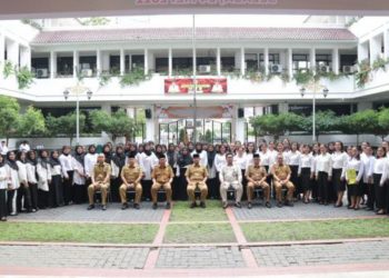 Pemko Medan menyerahkan SK Pengangkatan 622 PPPK. (Foto Ist)