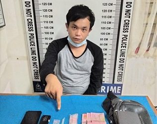 Pelaku JamaluddiN Syahputra Nasution dan barang bukti