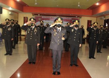 Kapolres Siantar AKBP Fernando SH, SIK bersama jajaran saat mengikuti upacara Peringatan Harla Pancasila secara Virtual
