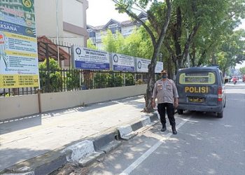 Personil Polsek Medan Nadu Patroli di Yayasan Pendidikan Raksana. (Foto Ist)