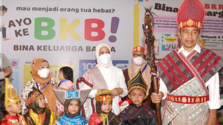 Presiden Joko Widodo saat hadir membuka Peringatan Harganas ke-29 Tahun 2022. (Foto Ist) 