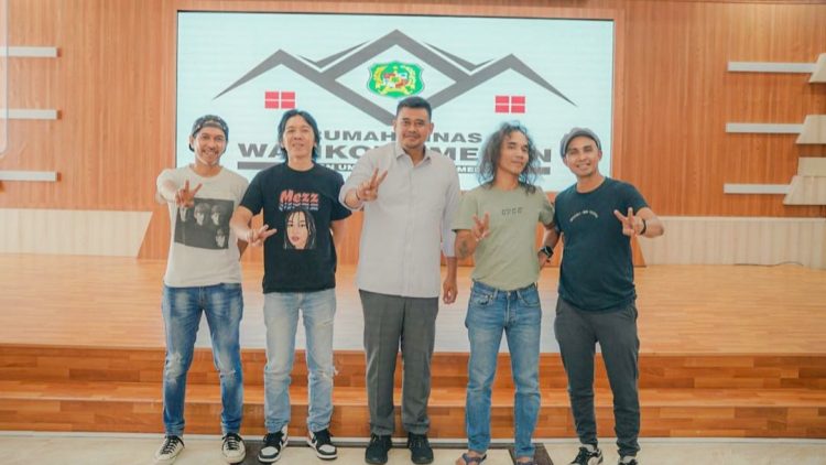 Slank dan Bobby Nasution Wali Kota Medan. (Foto Ist)