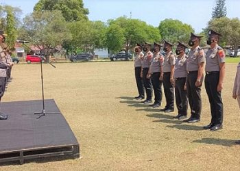 Upacara kenaikan pangkat personil Polrestabes Medan. (Foto Ist)