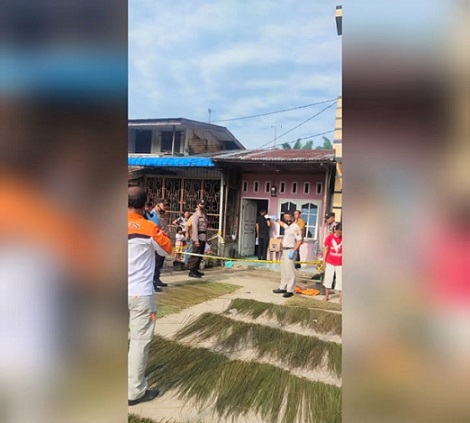 Personil Polres Tebing Tinggi saat olah TKP