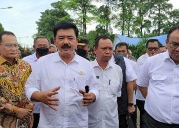 Menteri ATR/BPN Hadi Tjahjanto peninjauan lokasi baru di Hamparan Perak. (Foto Ist)
