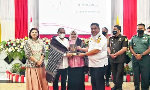 Gubernur Sumut Edy Rahmayadi di Dairi. (Foto Ist)
