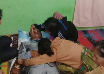 Jenajah korban disemayamkan dirumah suka ditangisi keluarganya