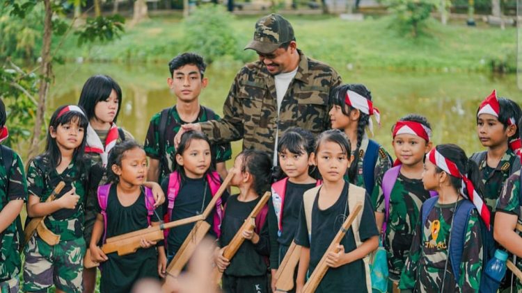 Bobby Nasution saat syuting film " 1 CM ". (Foto Ist)