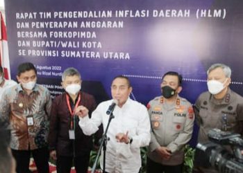 Edy Rahmayadi, Gubernur Sumut saat rapat TPID bersama Forkopimda dan Bupati/Walikota se-Sumut. (Foto Ist)