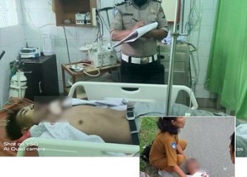 Personil Unit Laka saat melihat kondisi jenajah Andreansyah Pratama Sirait di RS Harapan