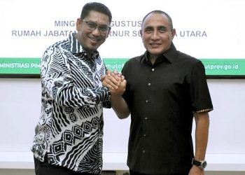 Menteri Pemuda dan Olahraga (Belia dan Sukan) Malaysia Dato' Seri Ahmad Faizal Azumu bersama Gubernur Sumut, Edy Rahmayadi. (Foto Ist)
