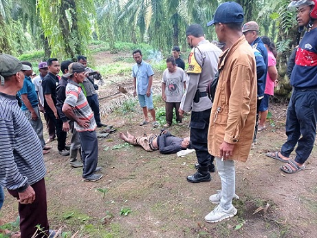 Jenajah Sugianto saat masih di TKP