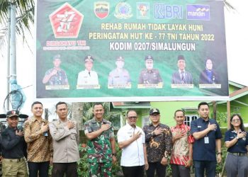 Wakil Bupati Simalungun dan Dandim 0207/SML Letakkan Batu Pertama Rehab RTLH