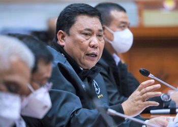 Kepala BNN RI, Dr. Petrus Reinhard Golose didampingi Pejabat Tinggi Pratama dan Pejabat Tinggi Madya menghadiri Rapat Kerja (Raker) dengan Komisi III DPR RI