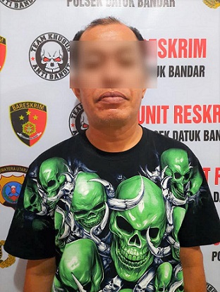 Pelaku DI Alias D yang sudah diamankan di Polsek Datuk Bandar