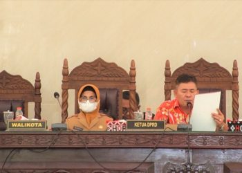 Wali Kota Siantar Sampaikan Nota Rancangan KUA-PPAS P-APBD TA 2022