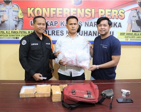 Satres Narkoba Polres Labuhanbatu amankan 8.195 Butir Pil Ekstasi. (Foto Ist)