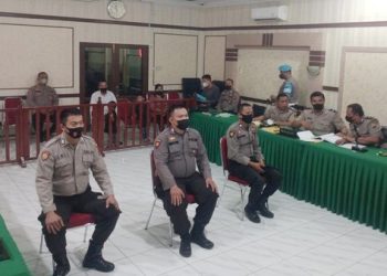 Tiga anggota Polrestabes Medan yang bertugas Sat Sabhara Polrestabes Medan yang merampok sepeda motor warga. (Foto Ist)