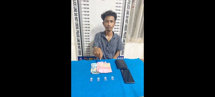 Pelaku Fachri Ramadona dan barang bukti