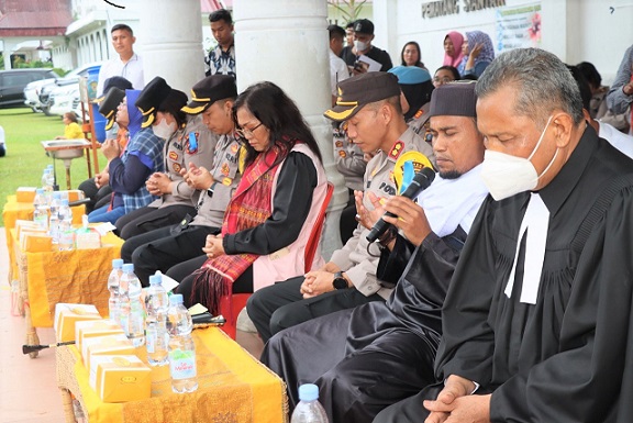 Polres Siantar Gelar Doa Bersama Pasca Tragedi Kanjuruhan di Malang dan Gempa Bumi di Taput