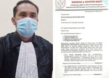 Kuasa Hukum Eljones Simanjuntak SH dan bukti gugatan didaftarkan ke PN Simalungun
