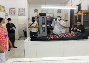 Jenajah Jawalen Siboro saat diruangan jenajah RSUD dr Djasamen Saragih Kota Siantar