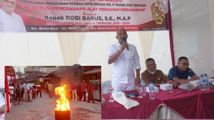 Anggota DPRD Kota Medan dari Fraksi PDI Perjuangan, Robi Barus melakukan Sosialisasi Perd Kota Medan No 6 Tahun 2016 Tentang Restribusi Pemeriksaan Alat Pemadam Kebakaran. (Foto Ist) 