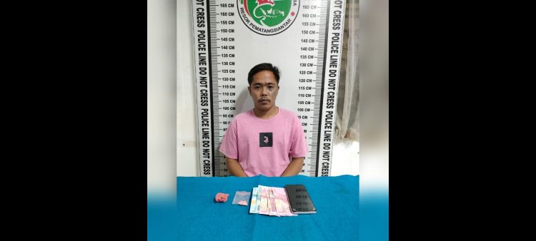 Pelaku Berlindung Sitanggang dan barang bukti 