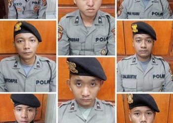 8 Oknum Polisi yang melakukan penganiyaan di RSU Bandung, Medan. (Foto Ist)