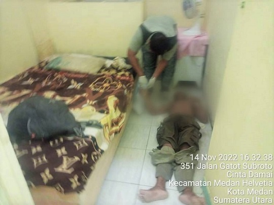 Jenajah korban MS saat masih di TKP